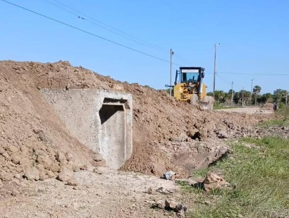 Avanzan los trabajos viales en distintos puntos del departamento de Ñeembucú