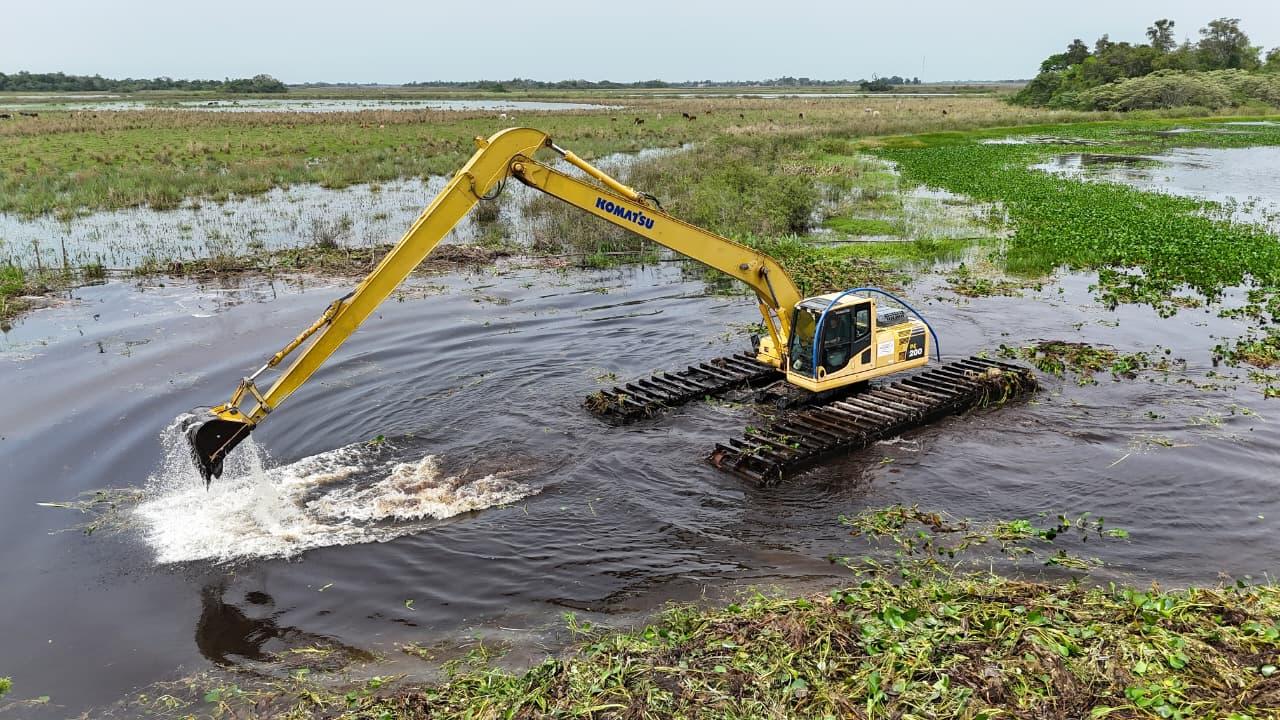 Iniciaron Tareas de Limpieza de arroyos en Guazucuá y Tacuaras